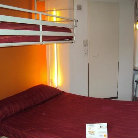 Premiere Classe St Etienne Nord 2* Villars (Loire)